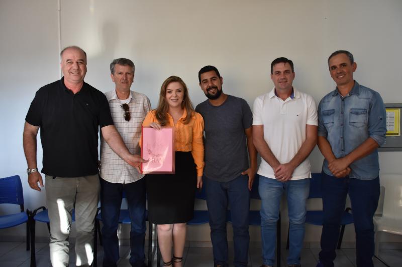 Vereadores participam de encontro para criar Central Regional de Atendimento à Mulher